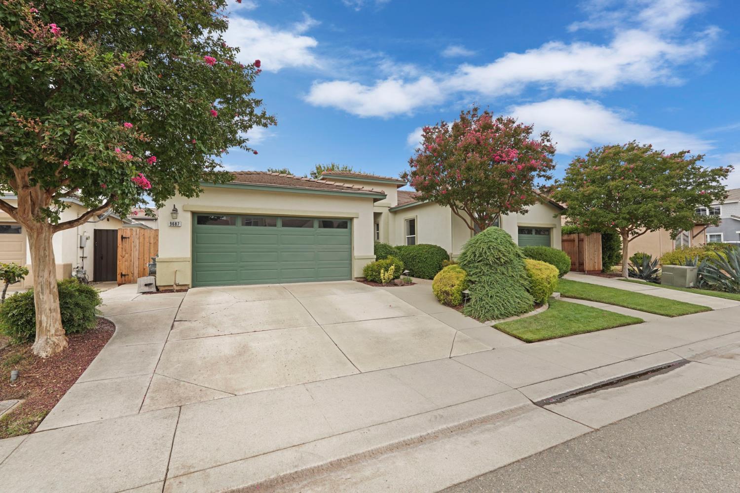 9687 Glacier Creek Way