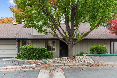 5523 Sequoia Circle Citrus Heights CA 95610