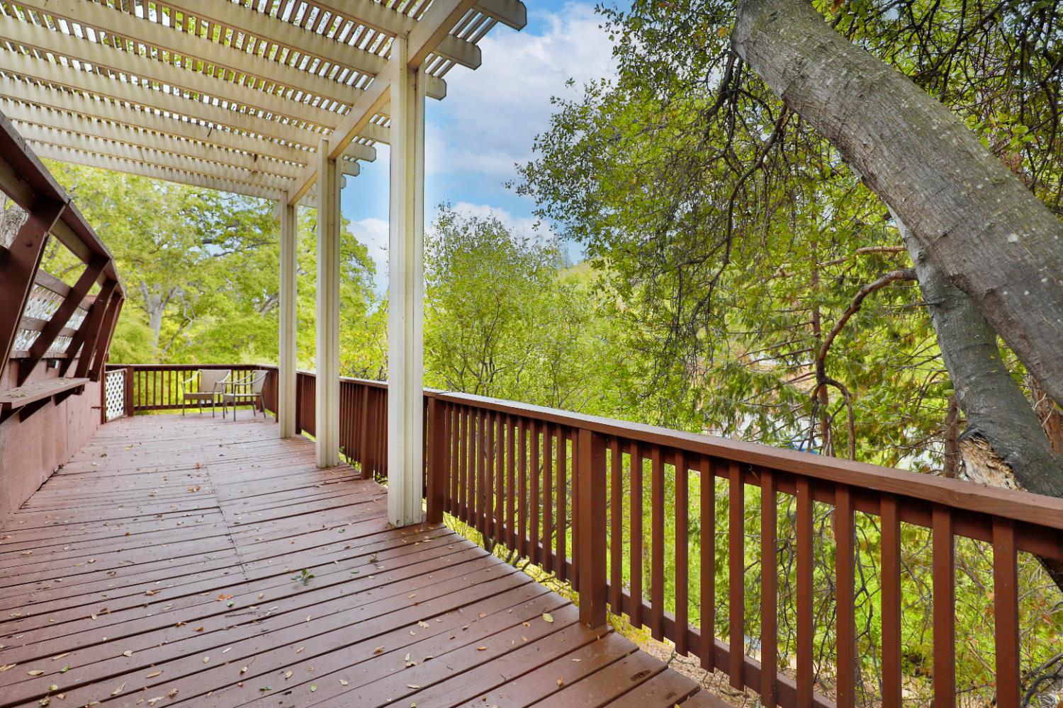 2832 Hidden Springs