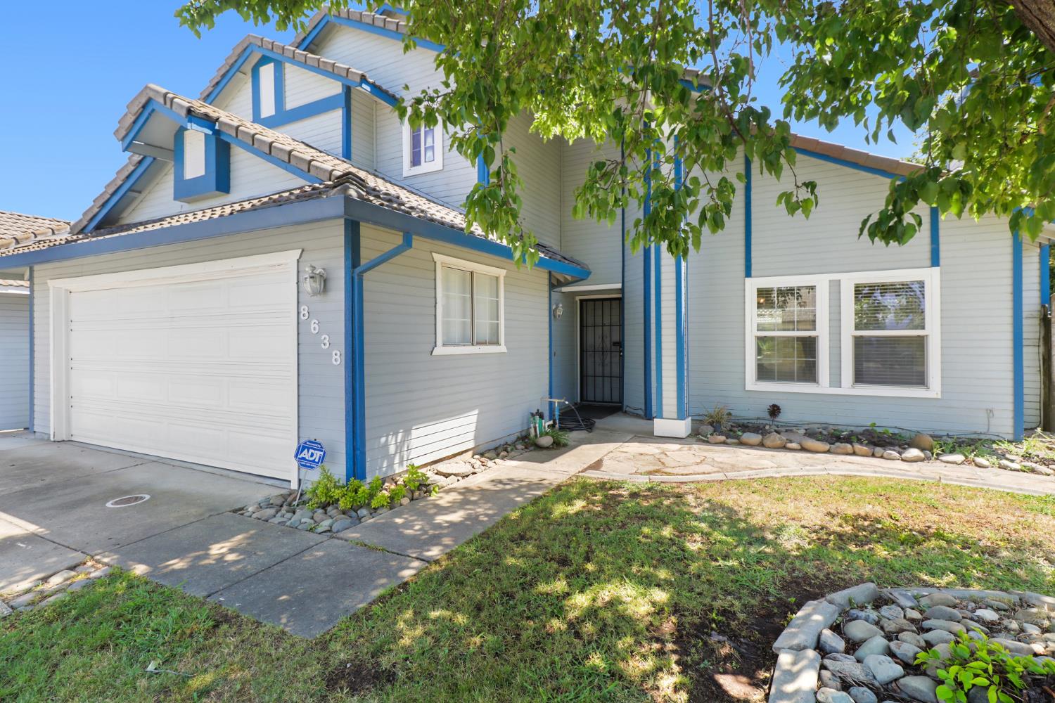 8638 Hampton Hill Court
