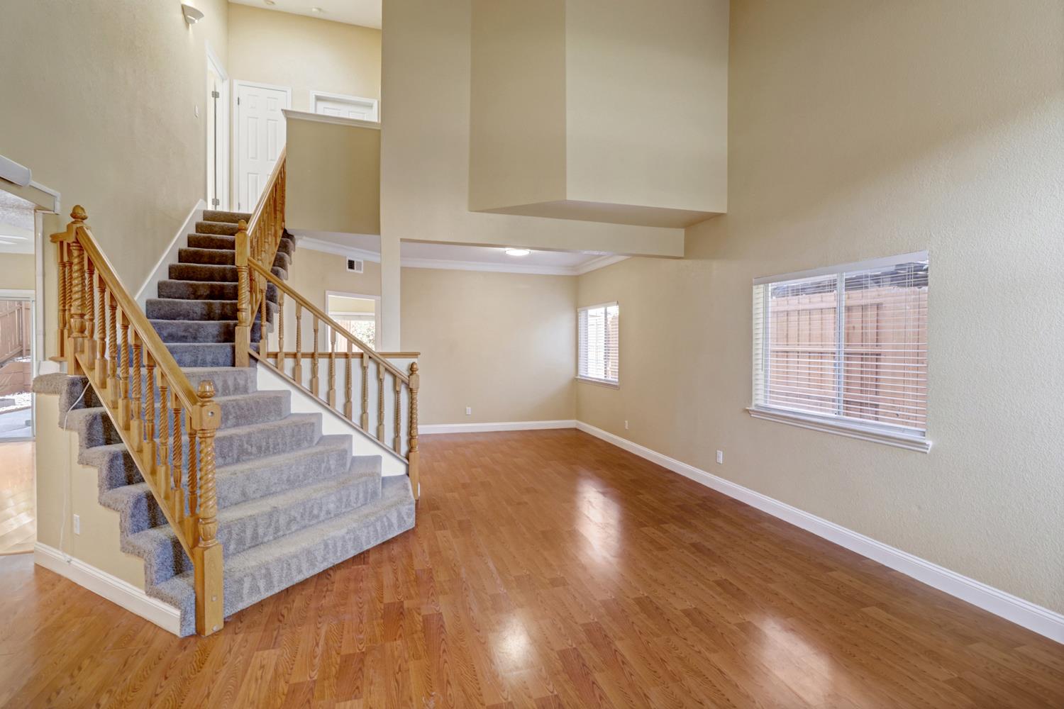 8520 Oakenshield Circle