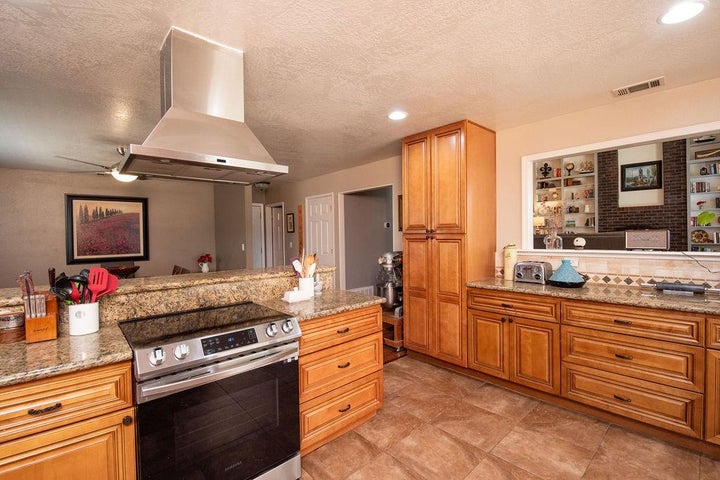 GORGEOUS UPDATED KITCHEN WITH PLENTY OF COUNTER SPACE!