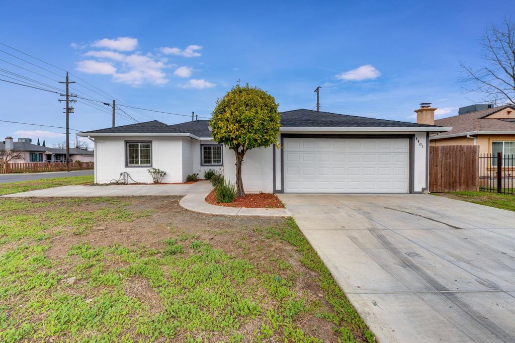 Photo of 4401 42nd Avenue, Sacramento, CA 95824 (MLS # 226007049)