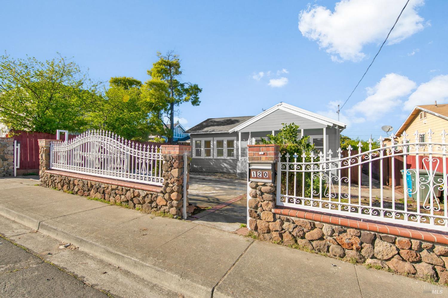 120 Mississippi Street