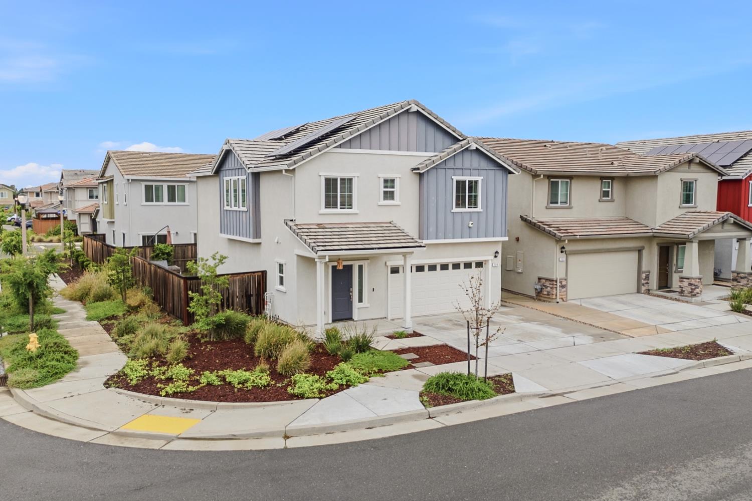 724 Independence Avenue