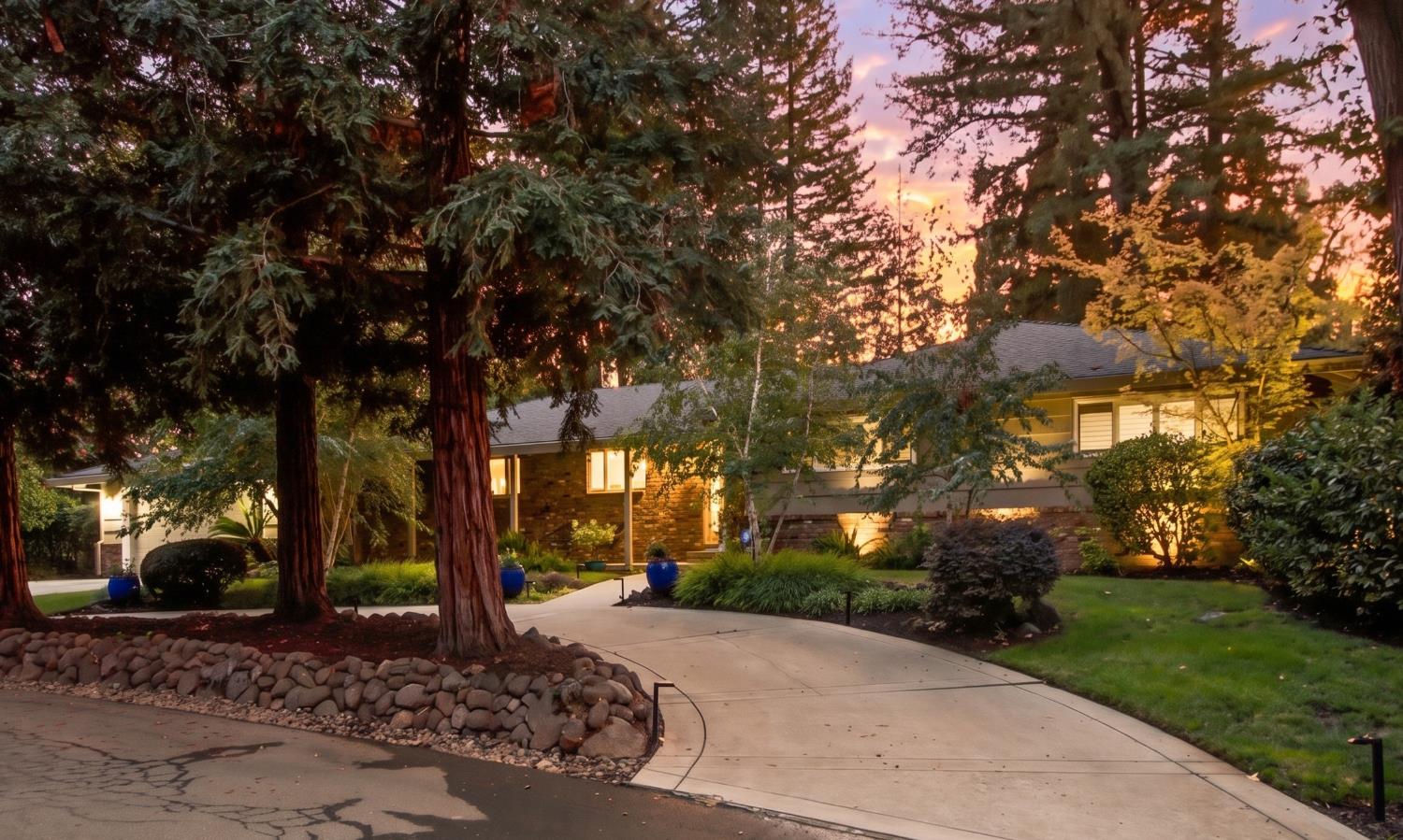 4325 Prospect Drive