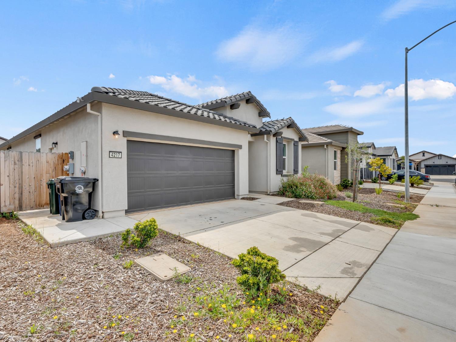 4217 Creede Way