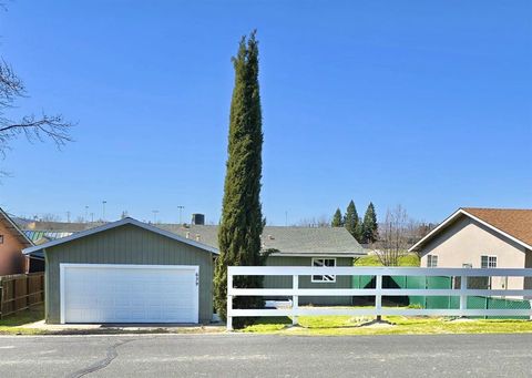 MLS: 225028825