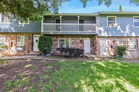 4022 Knoll Top Court, Carmichael, CA 95608 - MLS#: 225058572