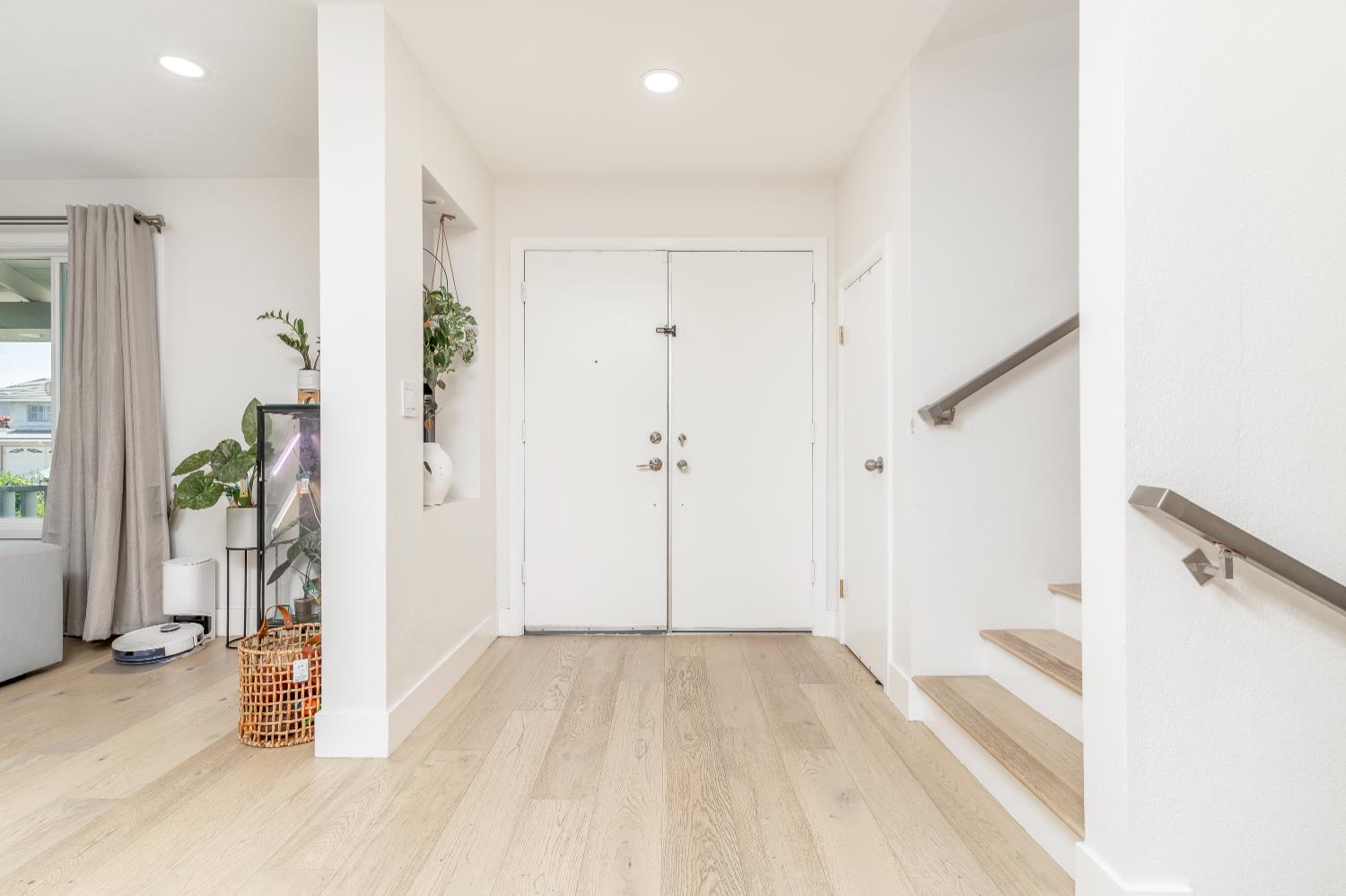 2805 Glen Decker Court