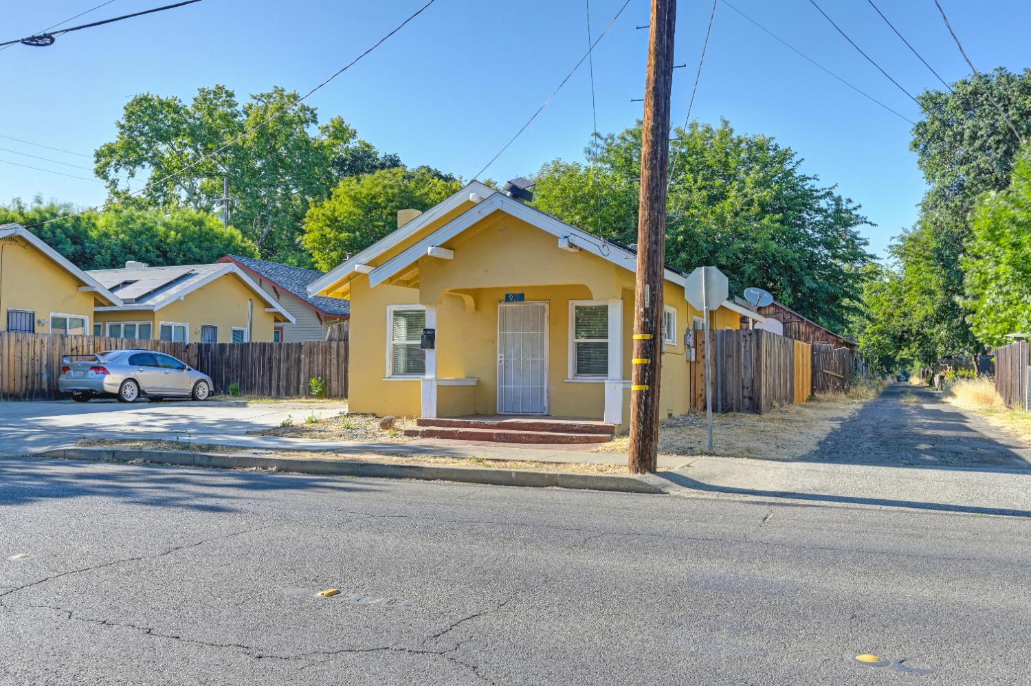 911 Cross Street
