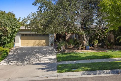 1708 Bandon Court Oakdale CA 95361