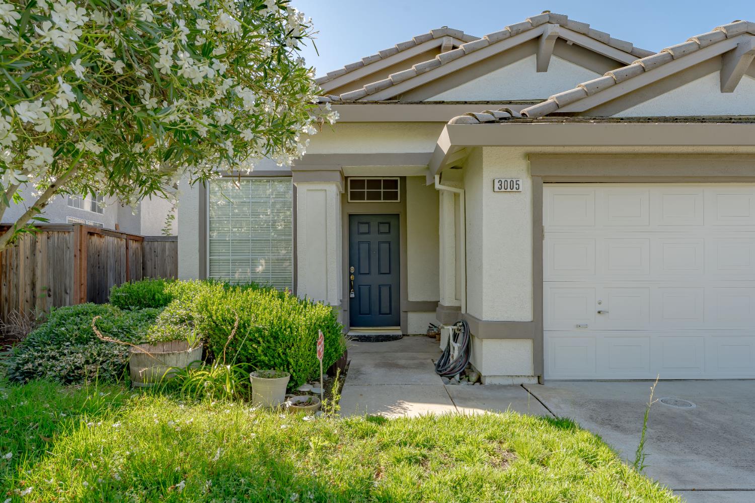 3005 Turnbuckle Circle