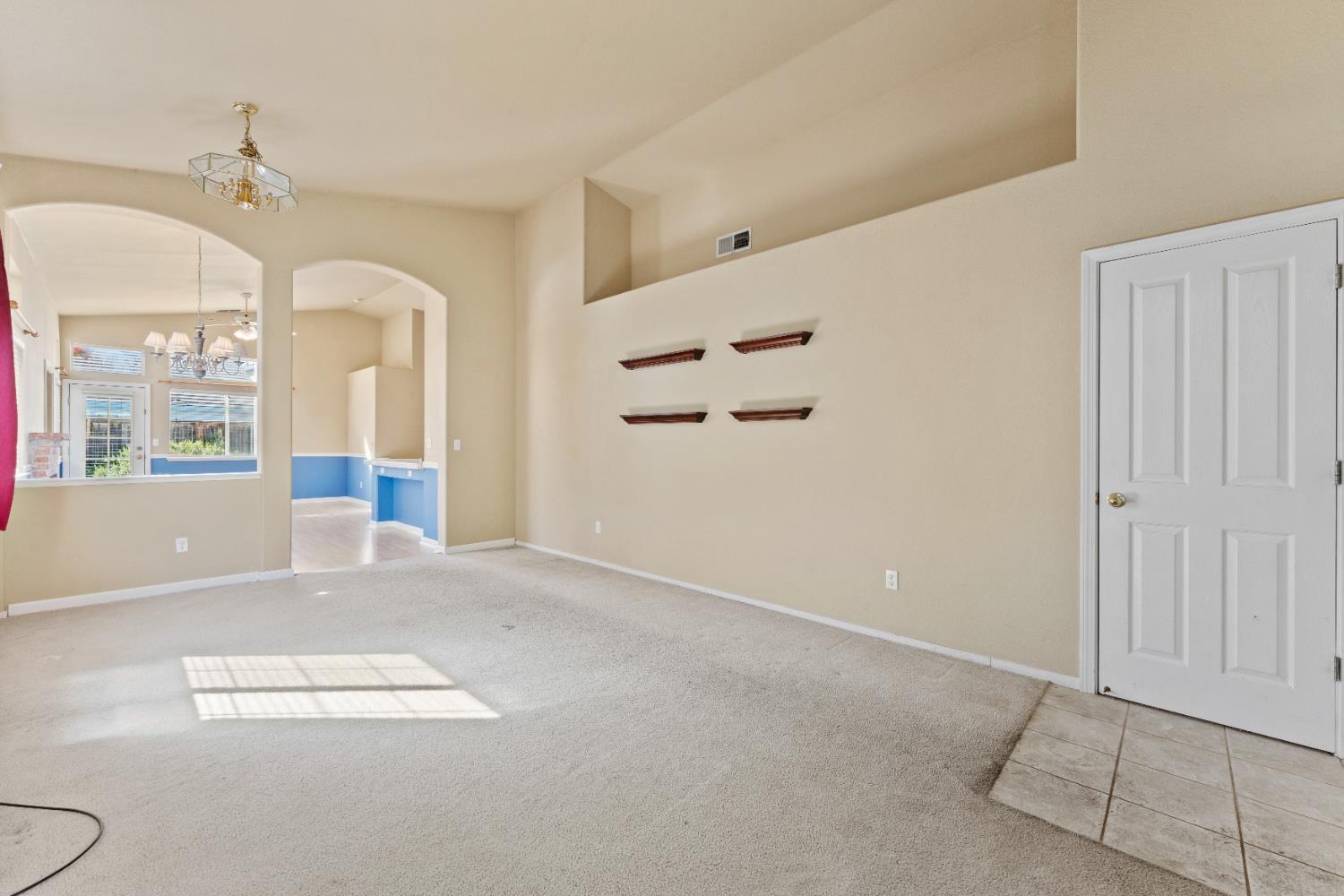 3005 Turnbuckle Circle