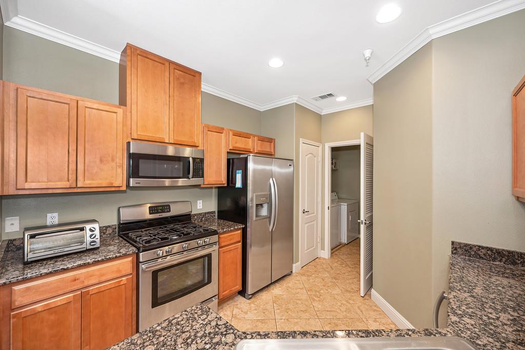 1307 Milano Dr 1
