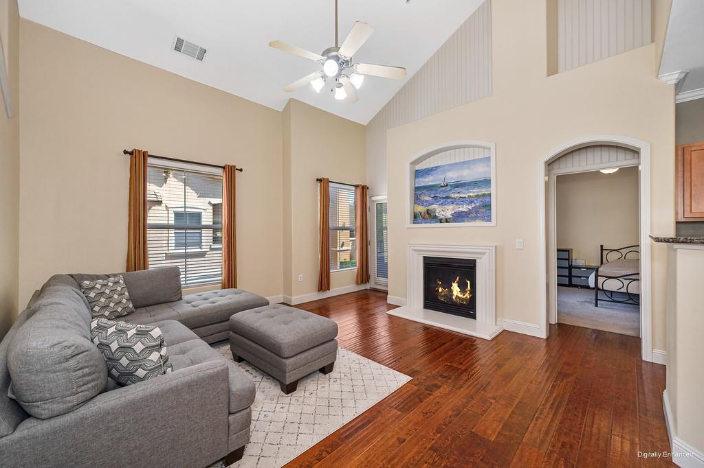 1307 Milano Dr 1