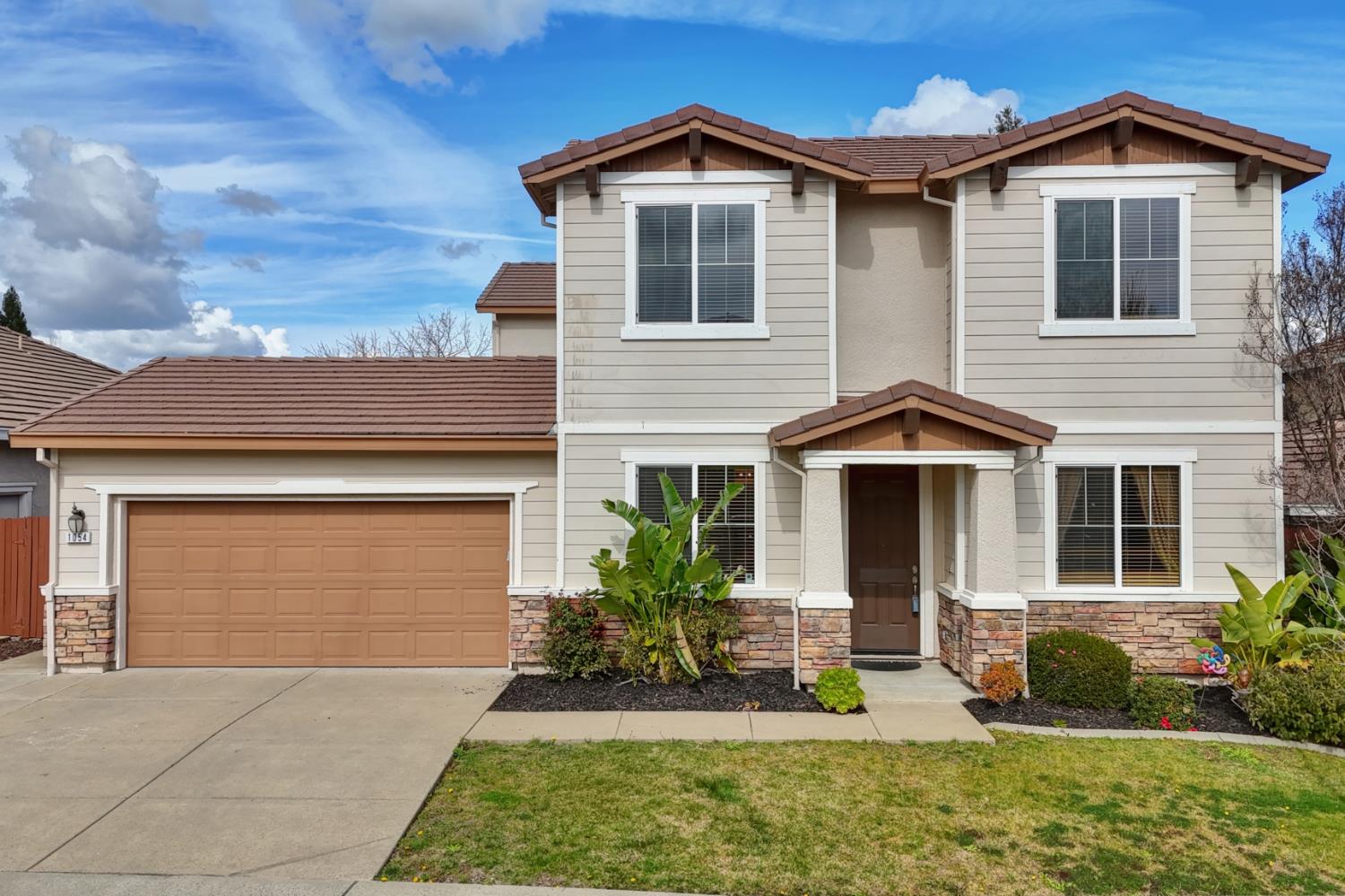 1054 Ledgestone Drive