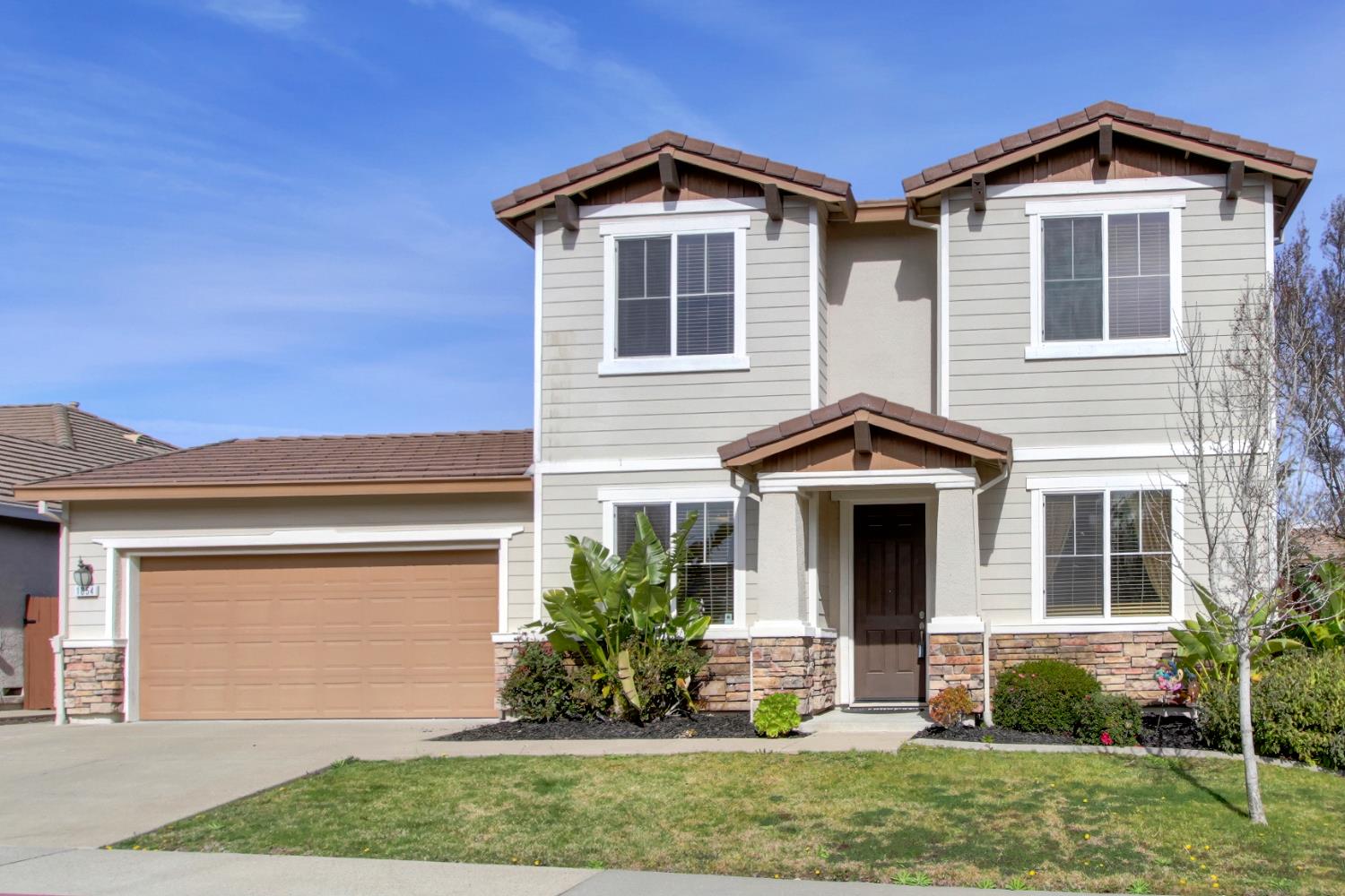 1054 Ledgestone Drive