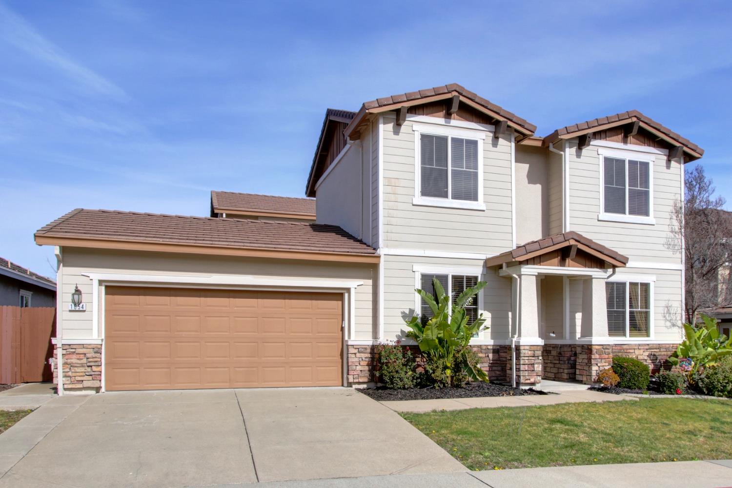 1054 Ledgestone Drive