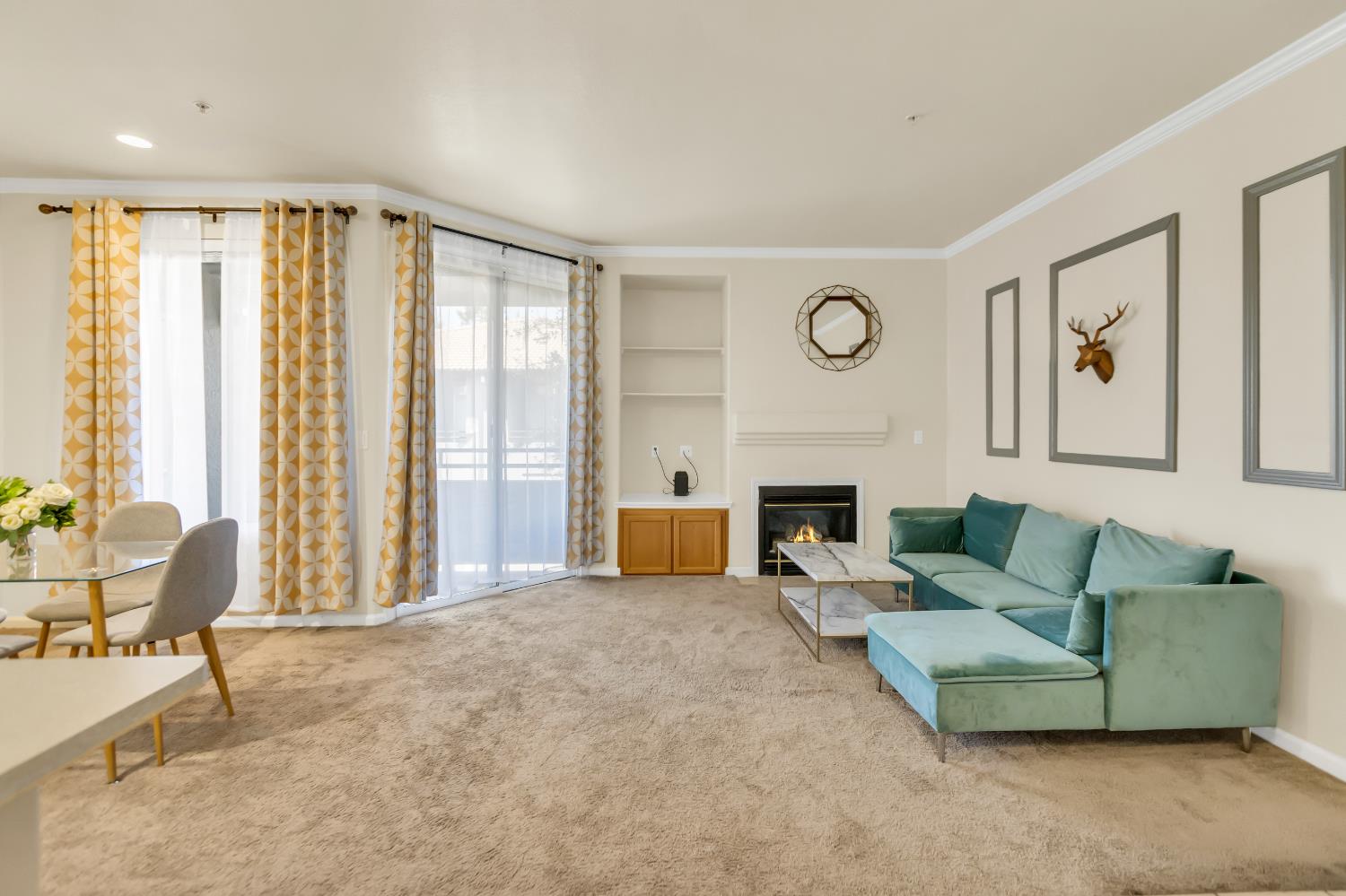 5201 Laguna oaks dr 12