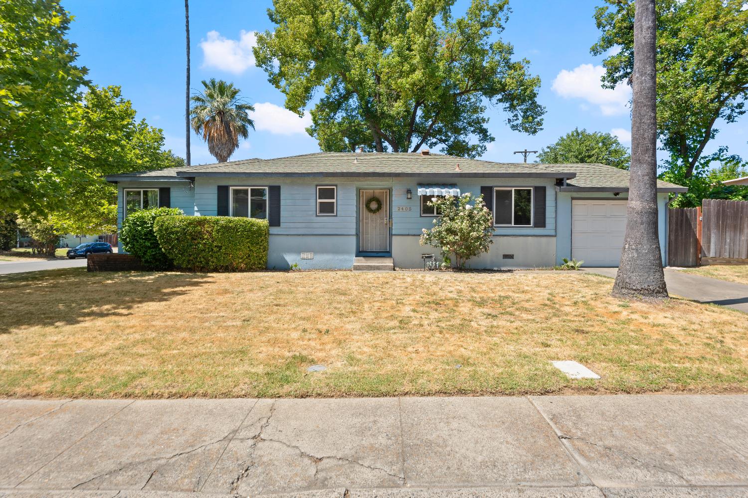 2349 Thores Street