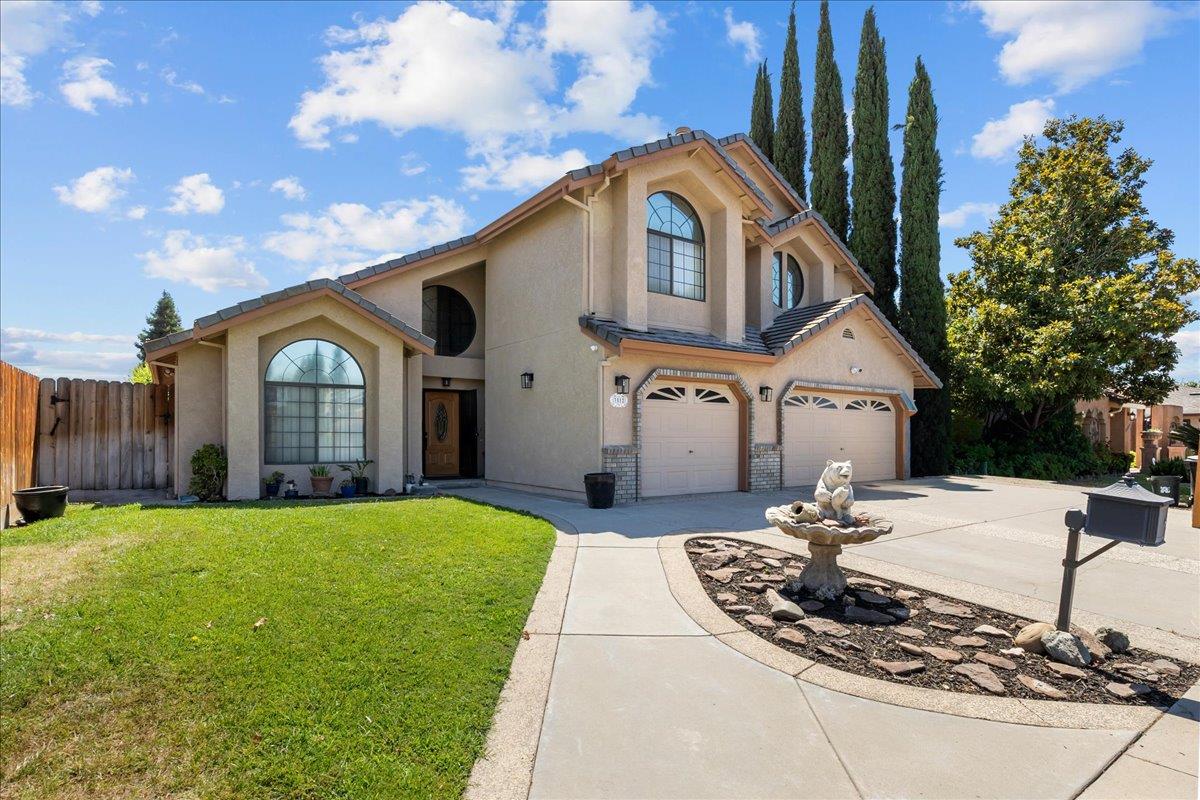 3512 Viader Drive