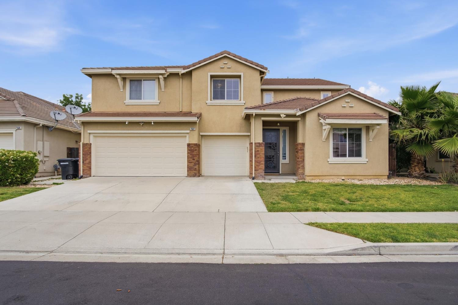 1527 Phlox Drive