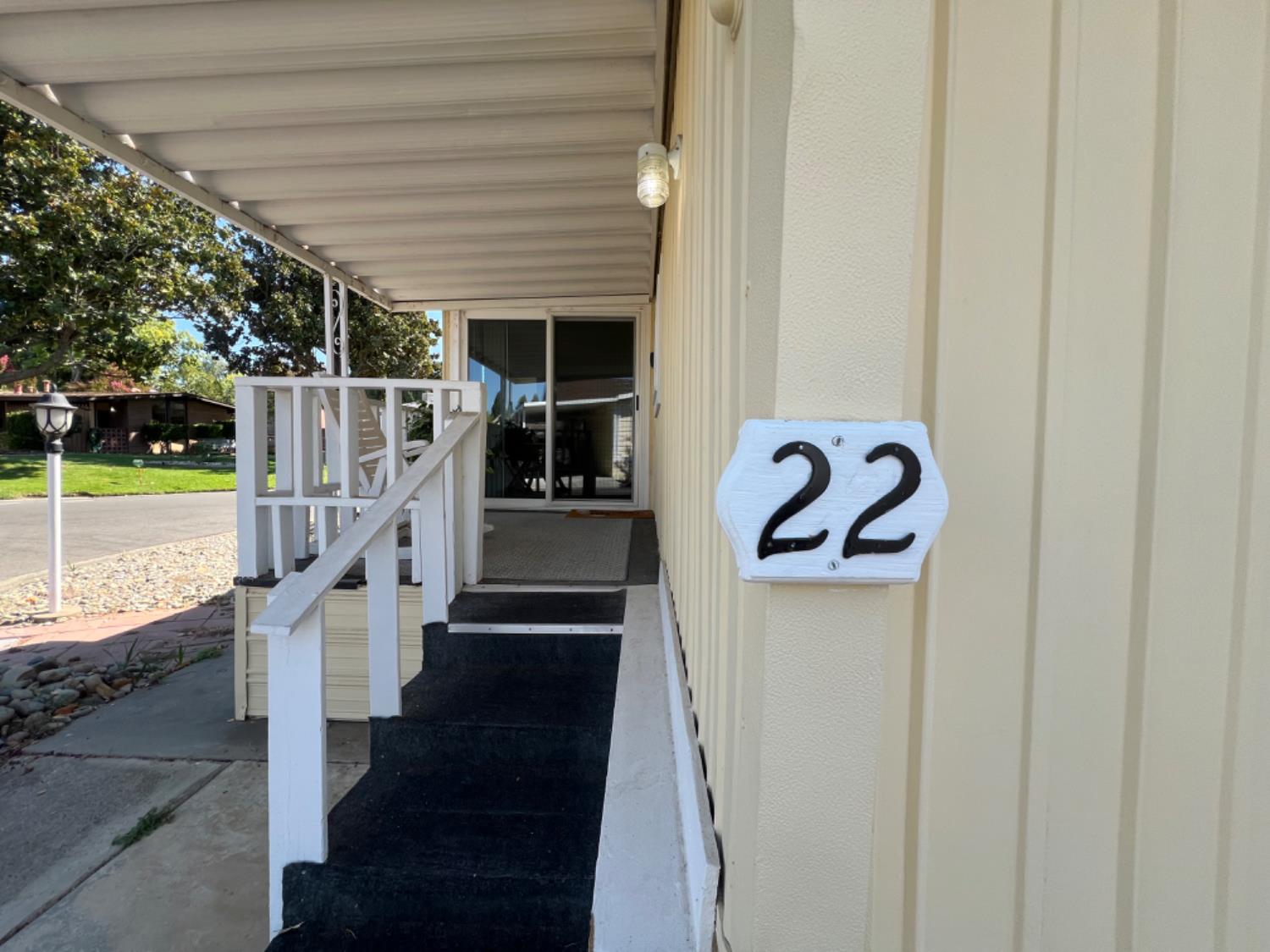 9060 Auburn Folsom Road 22