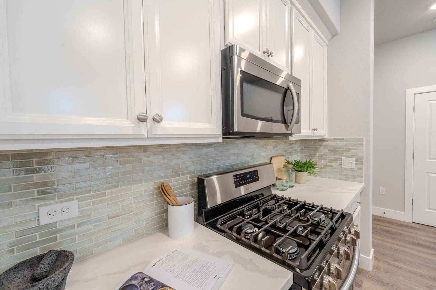 1661 Spring Street 341
