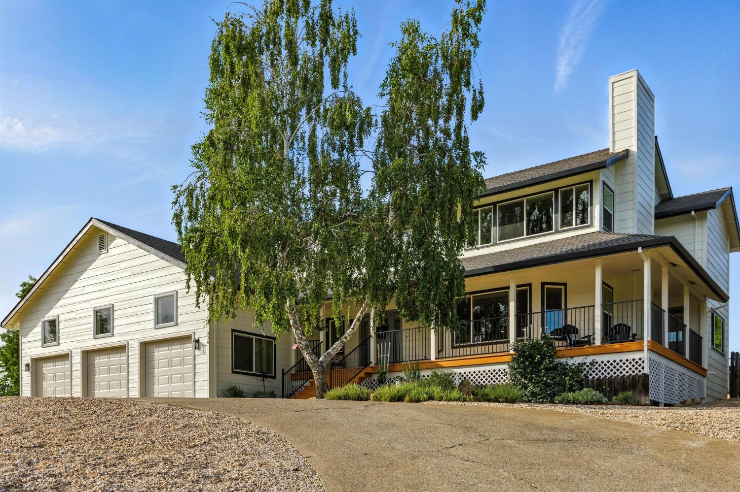 230 W Sutter Crest