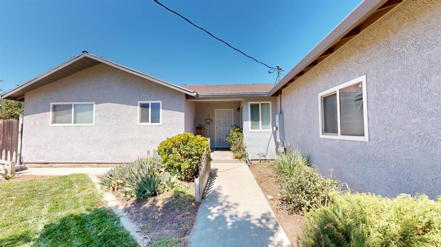 5215 Prairie Flower Road