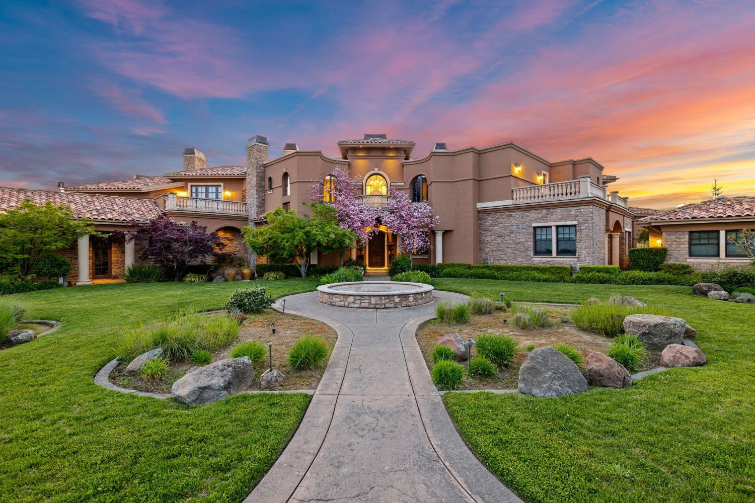 4269 Fairway View Drive