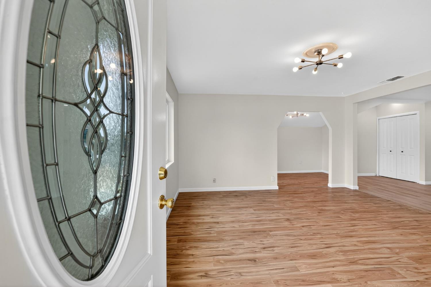 5637 44th Street