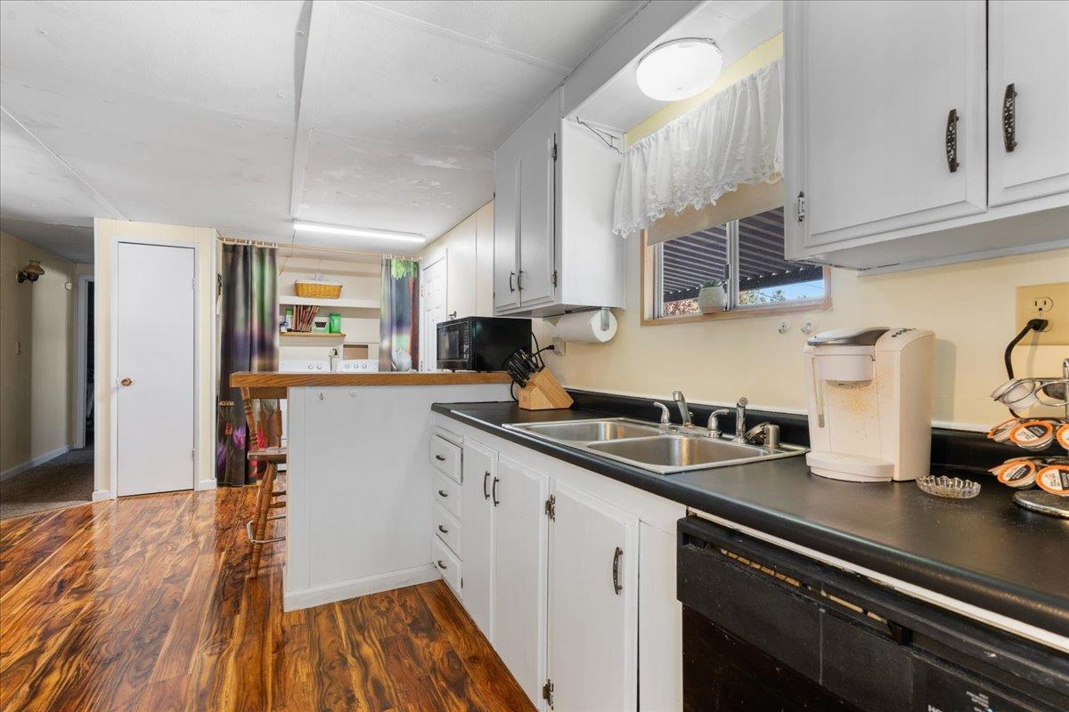 Grass Valley, California 95945, United States, 2 Bedrooms Bedrooms, ,2 BathroomsBathrooms,Residential,Active,198631