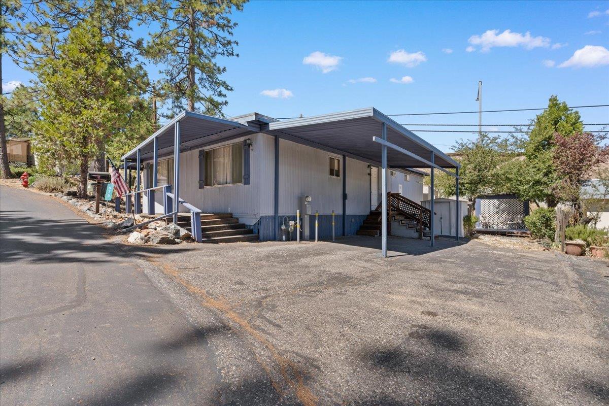 Grass Valley, California 95945, United States, 2 Bedrooms Bedrooms, ,2 BathroomsBathrooms,Residential,Active,198631