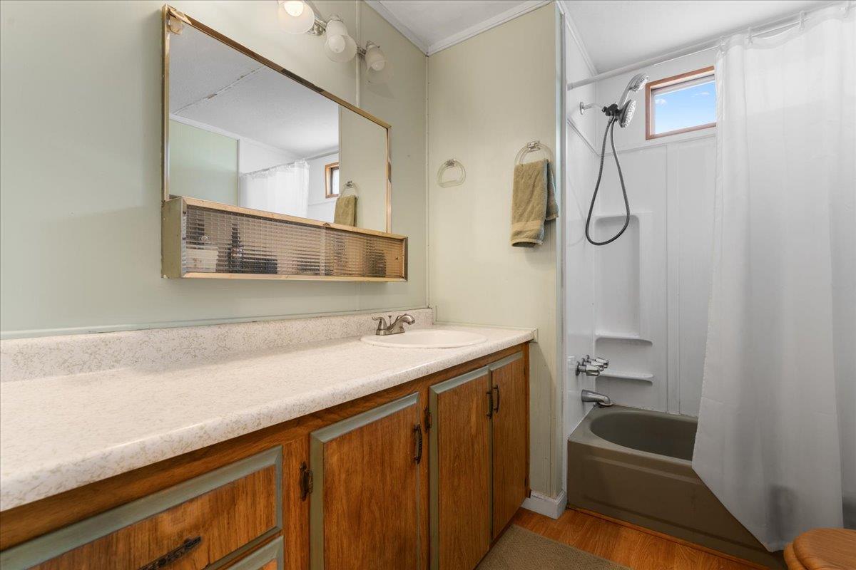 Grass Valley, California 95945, United States, 2 Bedrooms Bedrooms, ,2 BathroomsBathrooms,Residential,Active,198631