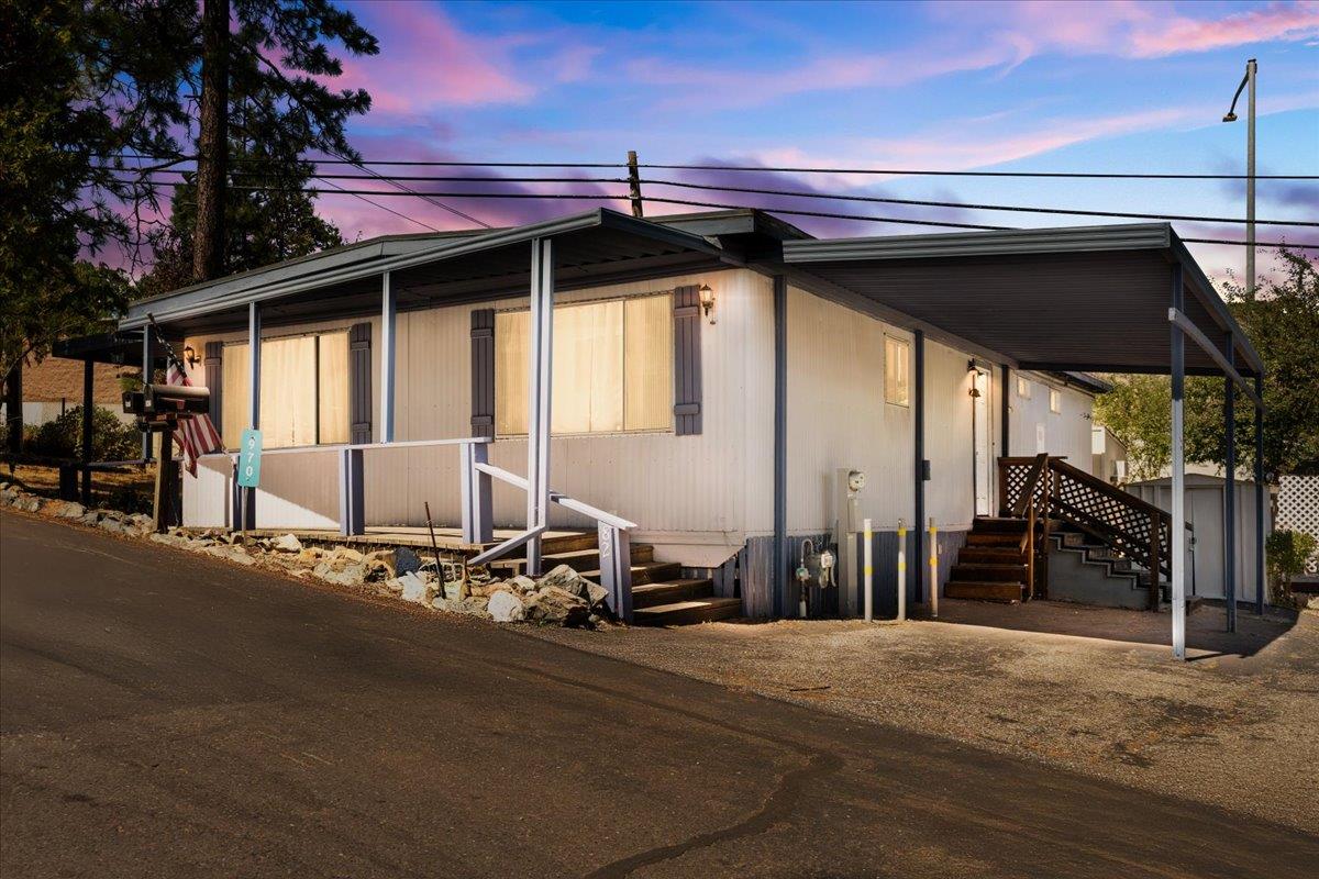 Grass Valley, California 95945, United States, 2 Bedrooms Bedrooms, ,2 BathroomsBathrooms,Residential,Active,198631