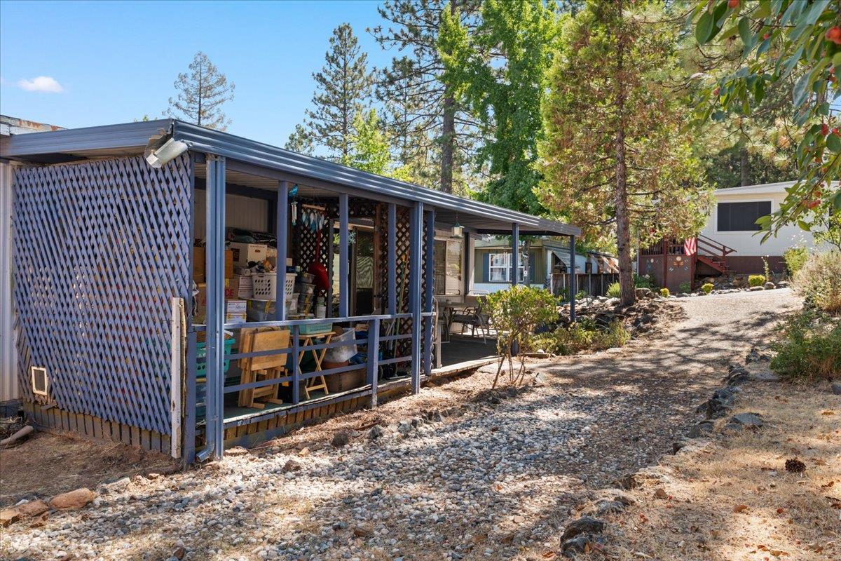 Grass Valley, California 95945, United States, 2 Bedrooms Bedrooms, ,2 BathroomsBathrooms,Residential,Active,198631