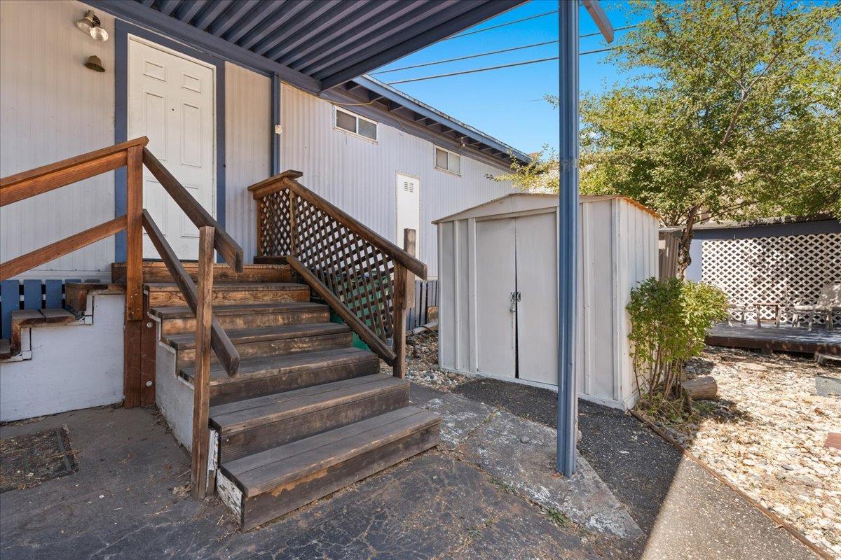 Grass Valley, California 95945, United States, 2 Bedrooms Bedrooms, ,2 BathroomsBathrooms,Residential,Active,198631