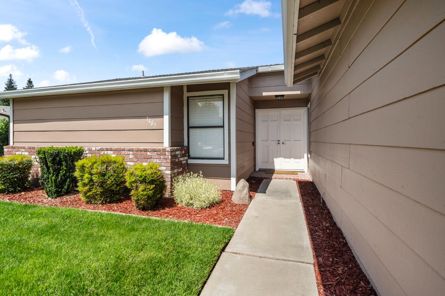 1407 Ironwood Place