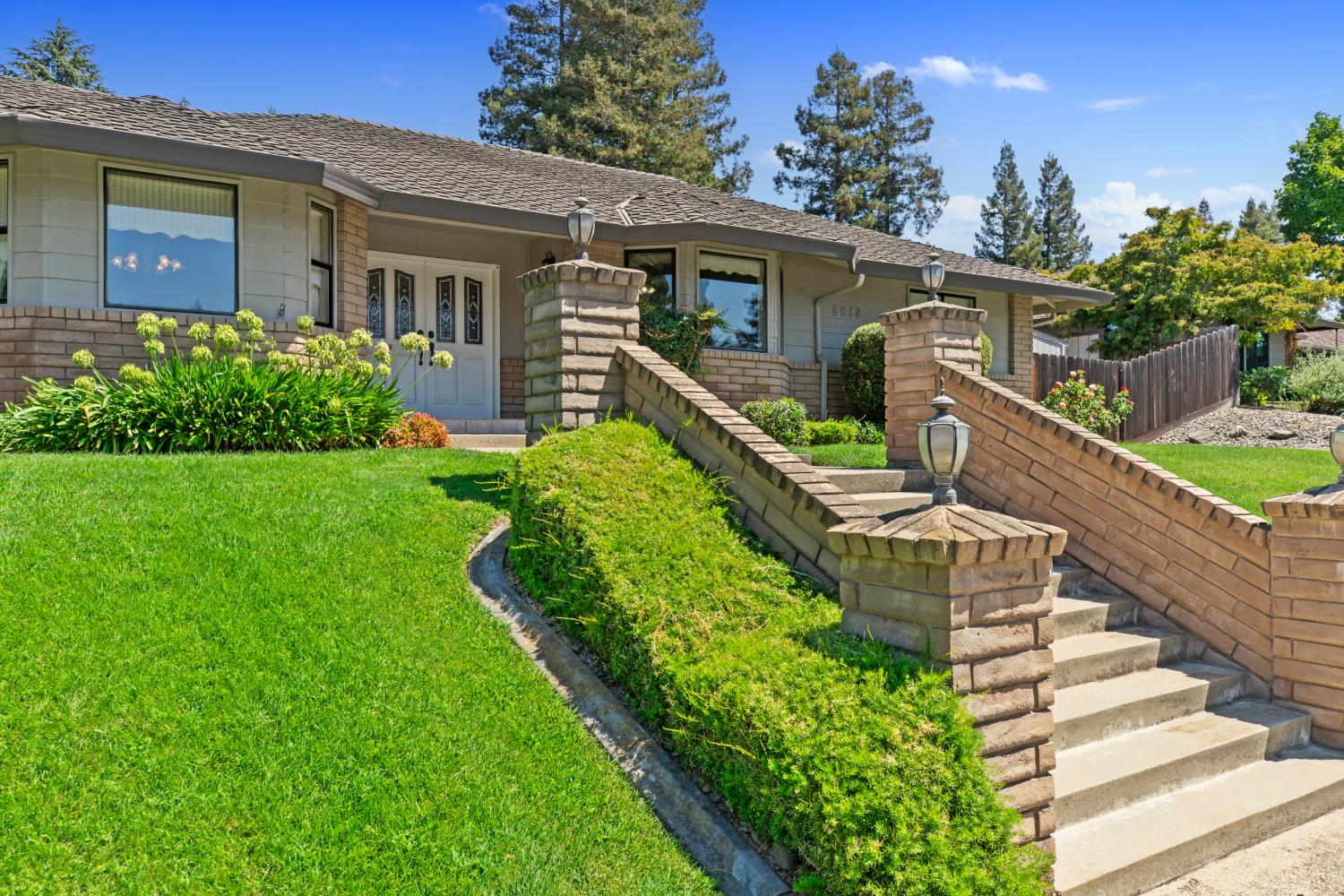 9612 La Posada Drive