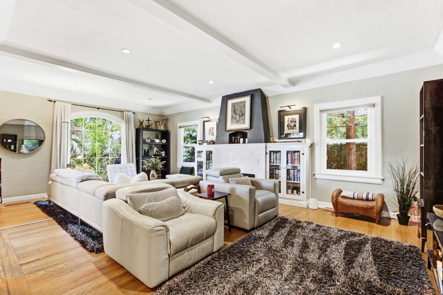 3006 Clairidge Oak Court