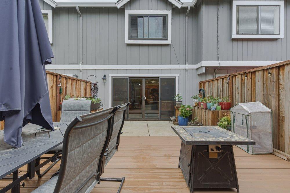 440 Creekside Lane