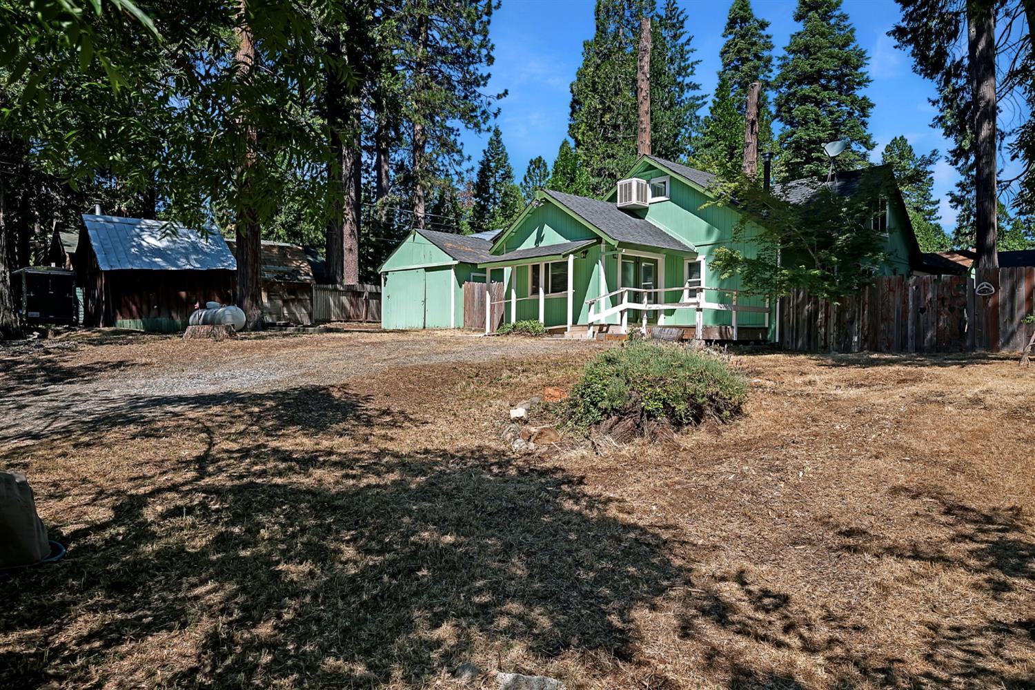 3005 School Street
