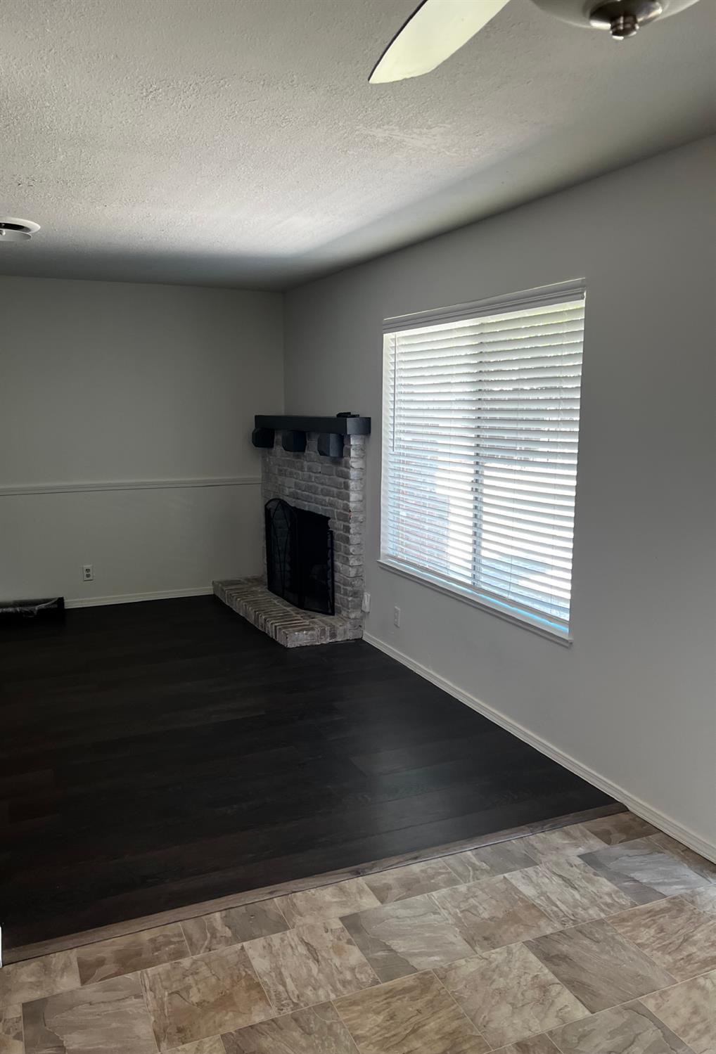 1521 La Cresenta Court