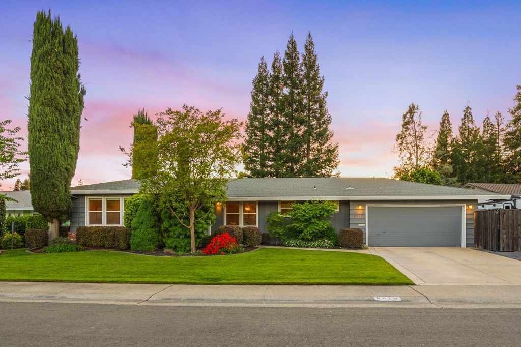 Photo of 6919 Los Olivos Way, Carmichael, CA 95608 (MLS # 226042583)