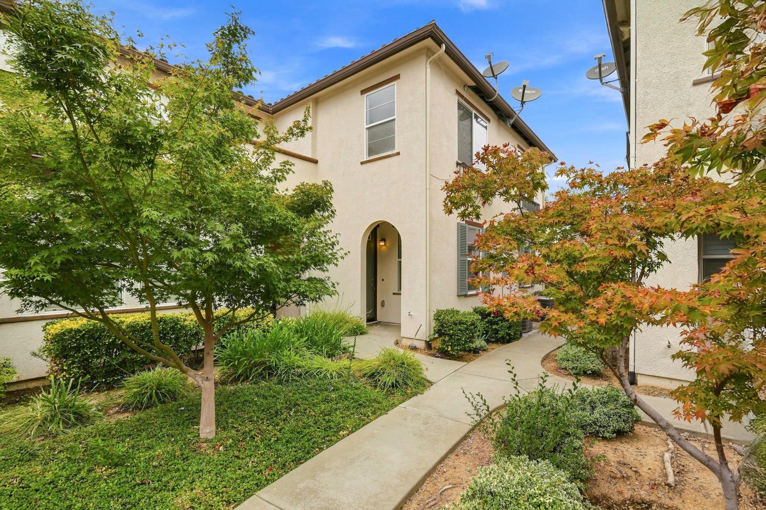 8298 Crystal Walk Circle 5