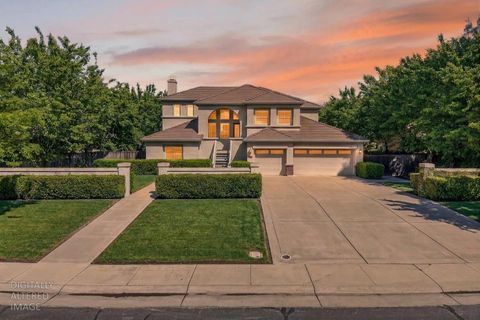 4851 Saint Andrews Drive Stockton CA 95219