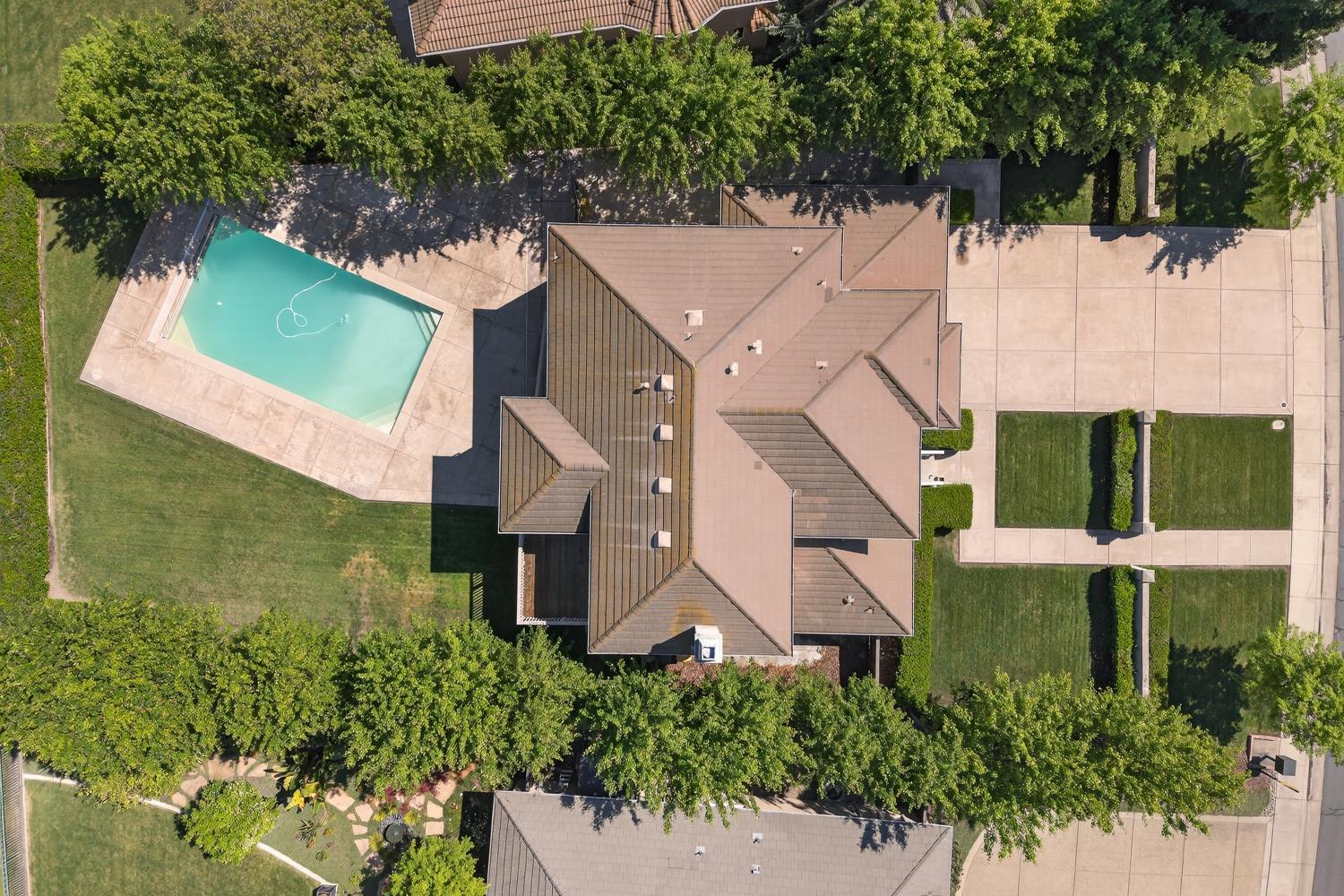 4851 Saint Andrews Drive