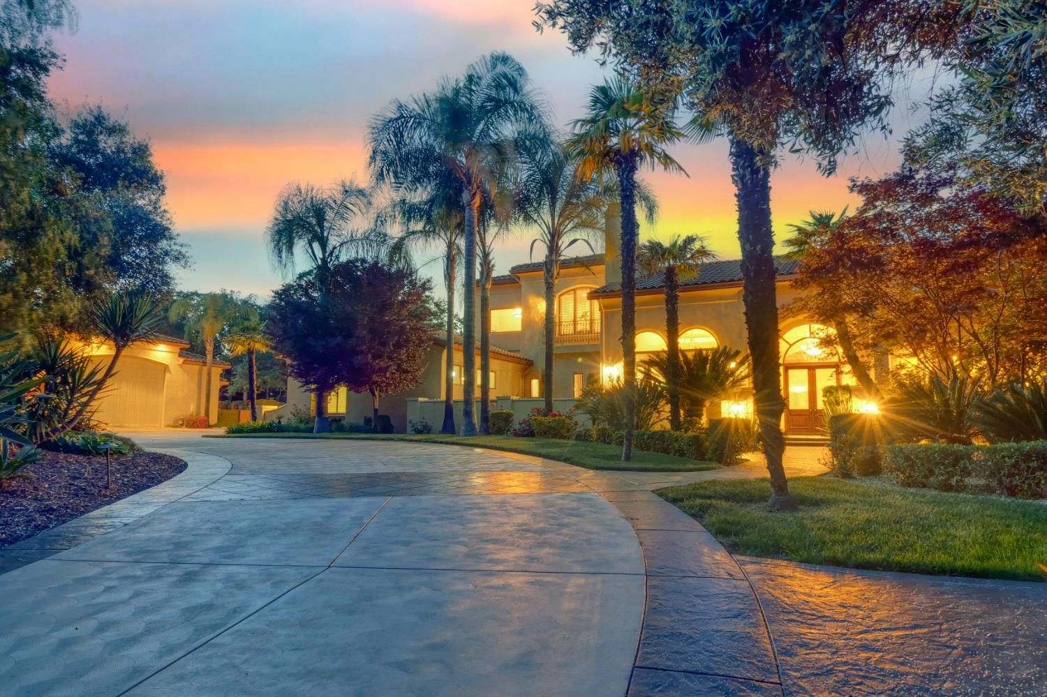 5687 Ridge Park Drive